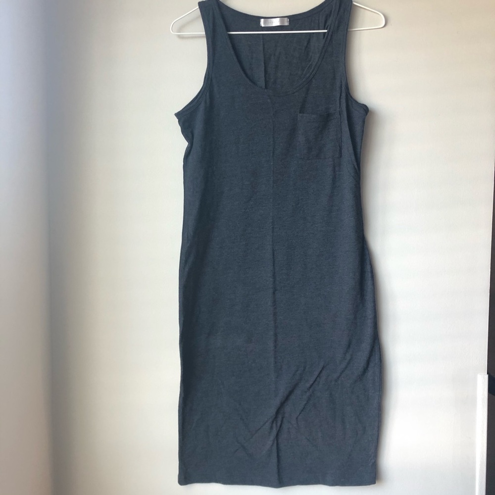 GIORDANO charcoal gray sleeveless onepiece